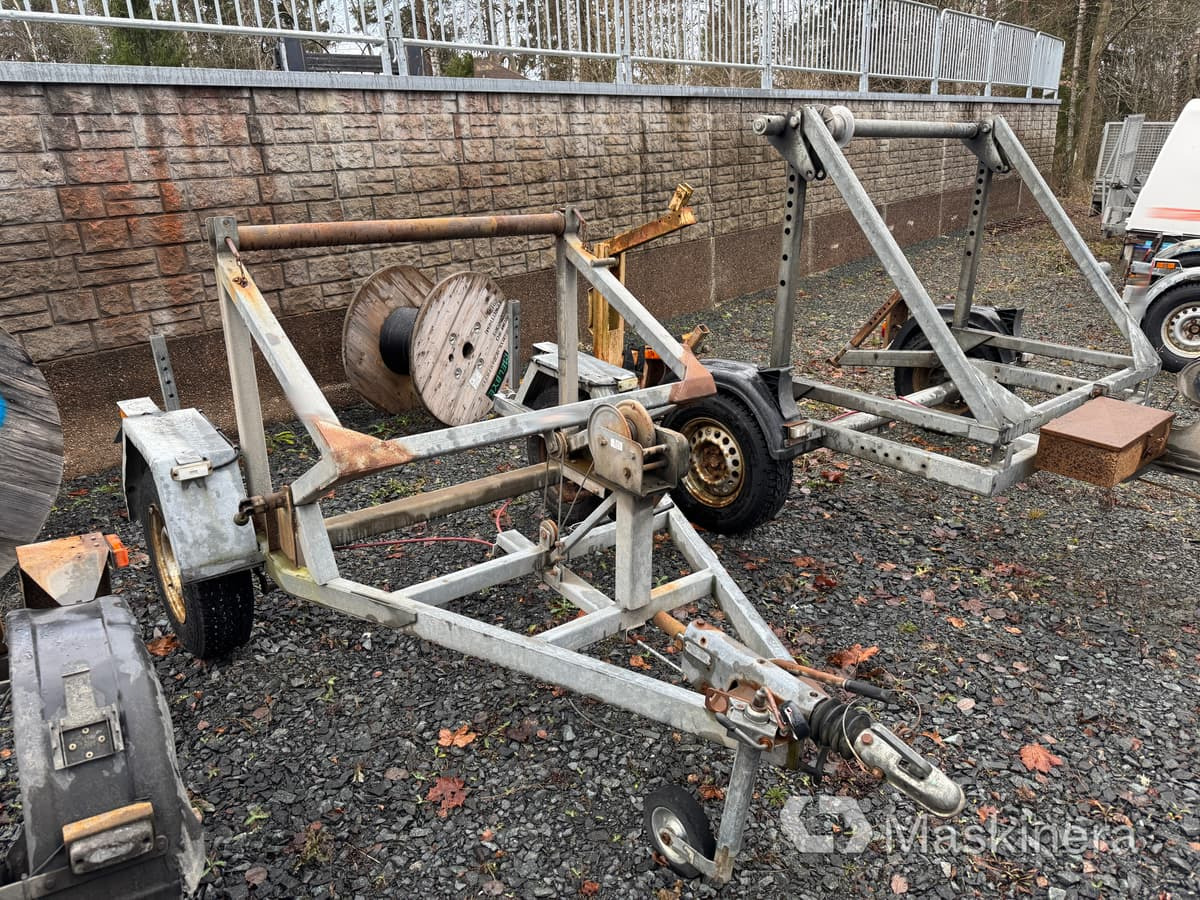 Trumvagn Tori PBK 1300 - Другая техника: фото 1 Trumvagn Tori PBK 1300 - Другая техника: фото 1