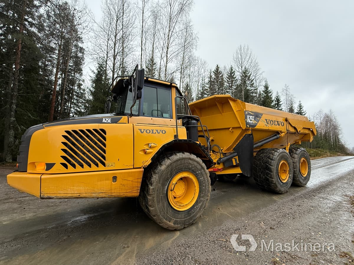Dumper Volvo A25E 6x6 - Сочленённый самосвал: фото 2 Dumper Volvo A25E 6x6 - Сочленённый самосвал: фото 2