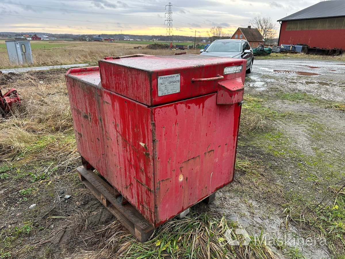 Färmartanken 31A/Y Färmartanken Dieseltank 600 liter - Резервуар для хранения: фото 1 Färmartanken 31A/Y Färmartanken Dieseltank 600 liter - Резервуар для хранения: фото 1