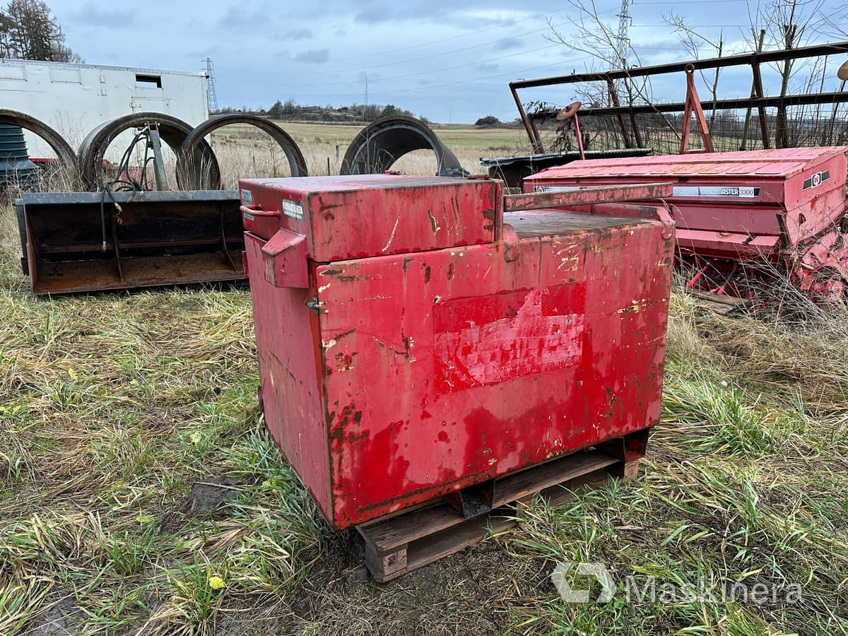 Färmartanken 31A/Y Färmartanken Dieseltank 600 liter - Резервуар для хранения: фото 3 Färmartanken 31A/Y Färmartanken Dieseltank 600 liter - Резервуар для хранения: фото 3
