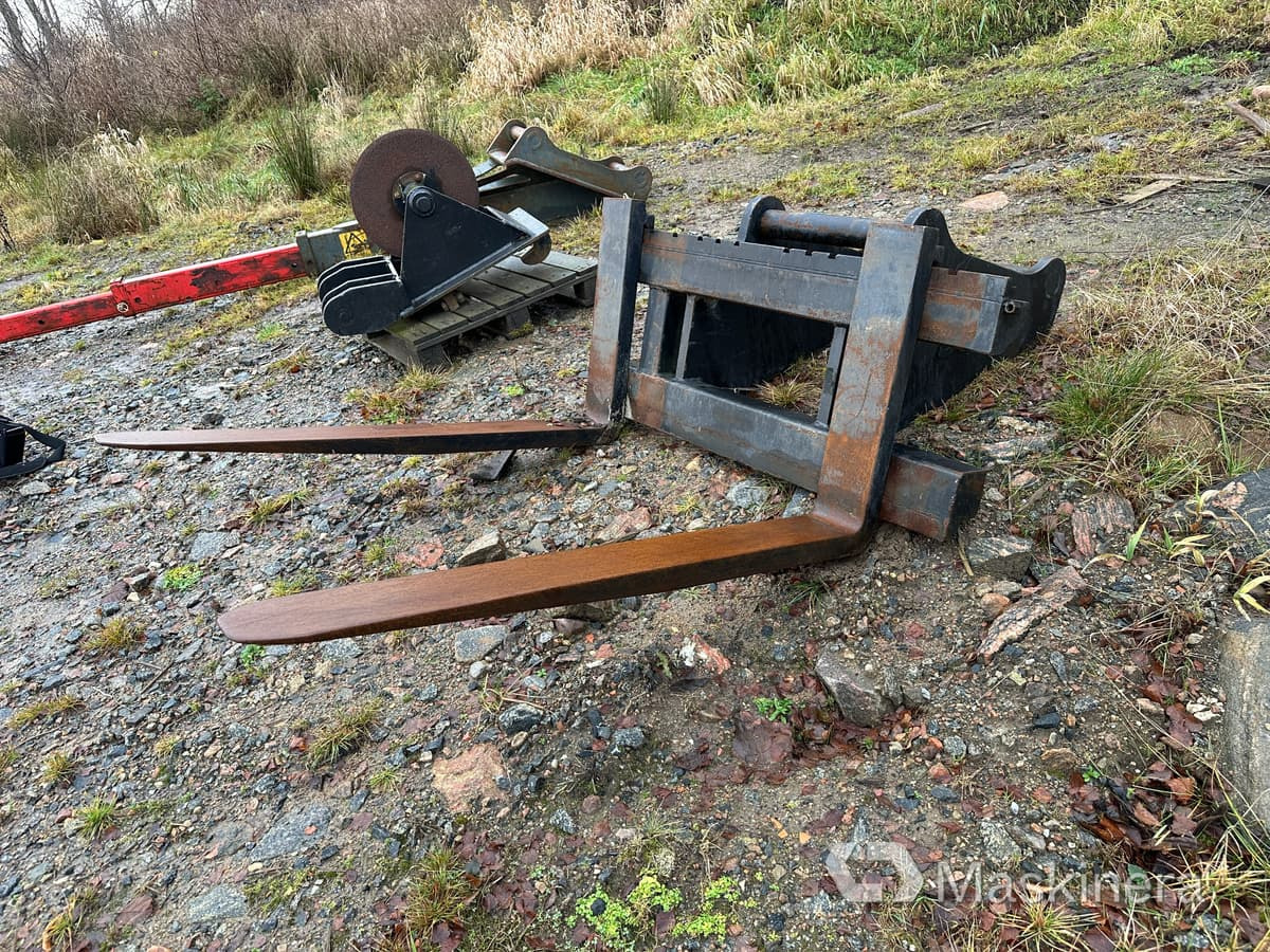 Gaffelställ SE Equipment S70 - Вилы: фото 3 Gaffelställ SE Equipment S70 - Вилы: фото 3