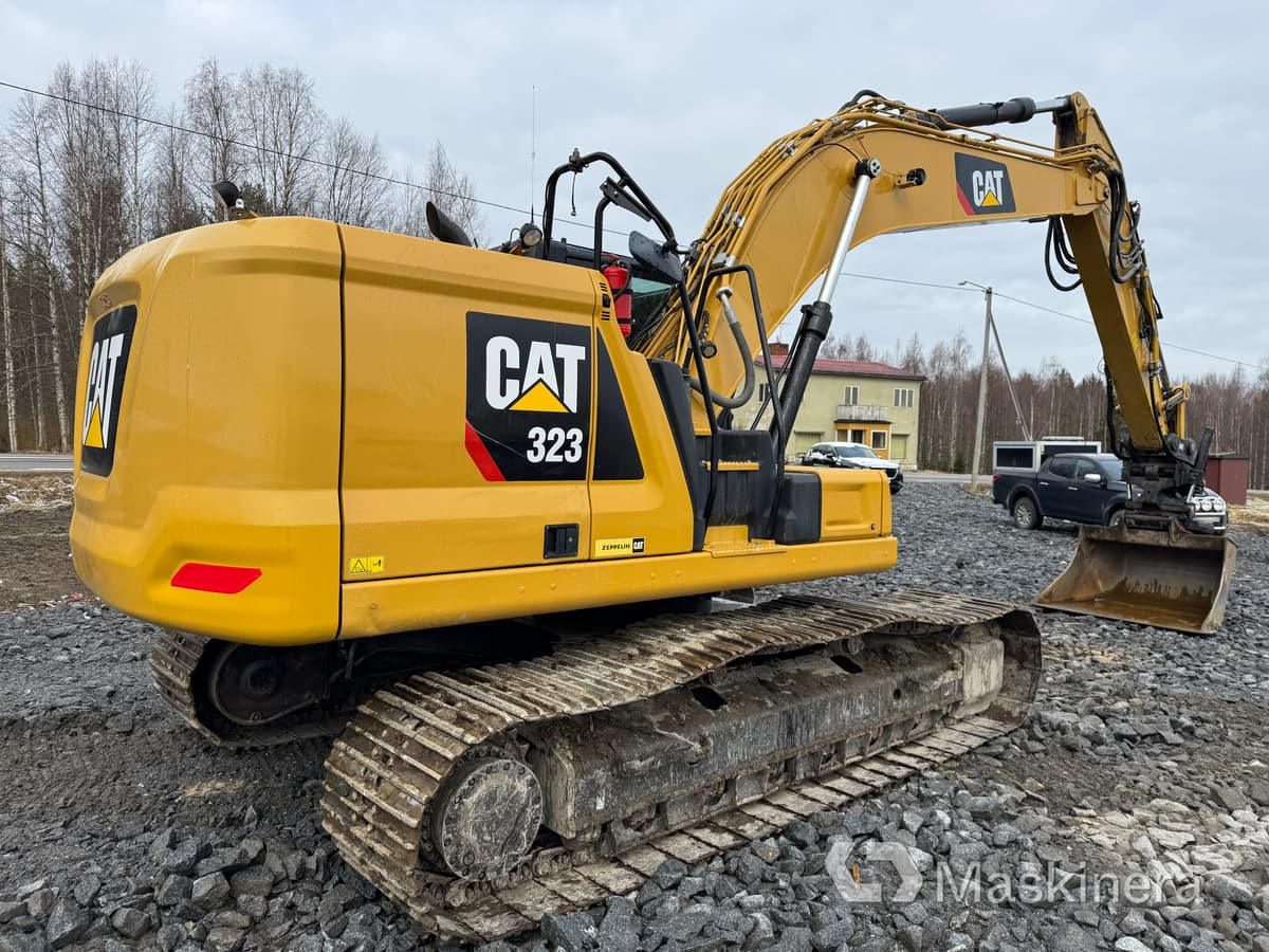 Grävmaskin Cat 323 Next Generation med tillbehör - Гусеничный экскаватор: фото 5 Grävmaskin Cat 323 Next Generation med tillbehör - Гусеничный экскаватор: фото 5