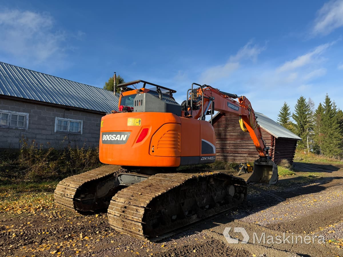 Grävmaskin Doosan DX140LCR-5 / Skördaraggregat 25RH - Гусеничный экскаватор: фото 5 Grävmaskin Doosan DX140LCR-5 / Skördaraggregat 25RH - Гусеничный экскаватор: фото 5