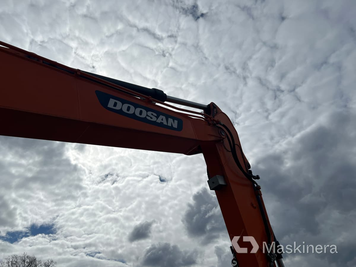 Гусеничный экскаватор Grävmaskin Doosan DX235NLC-5 med grävsystem: фото 23