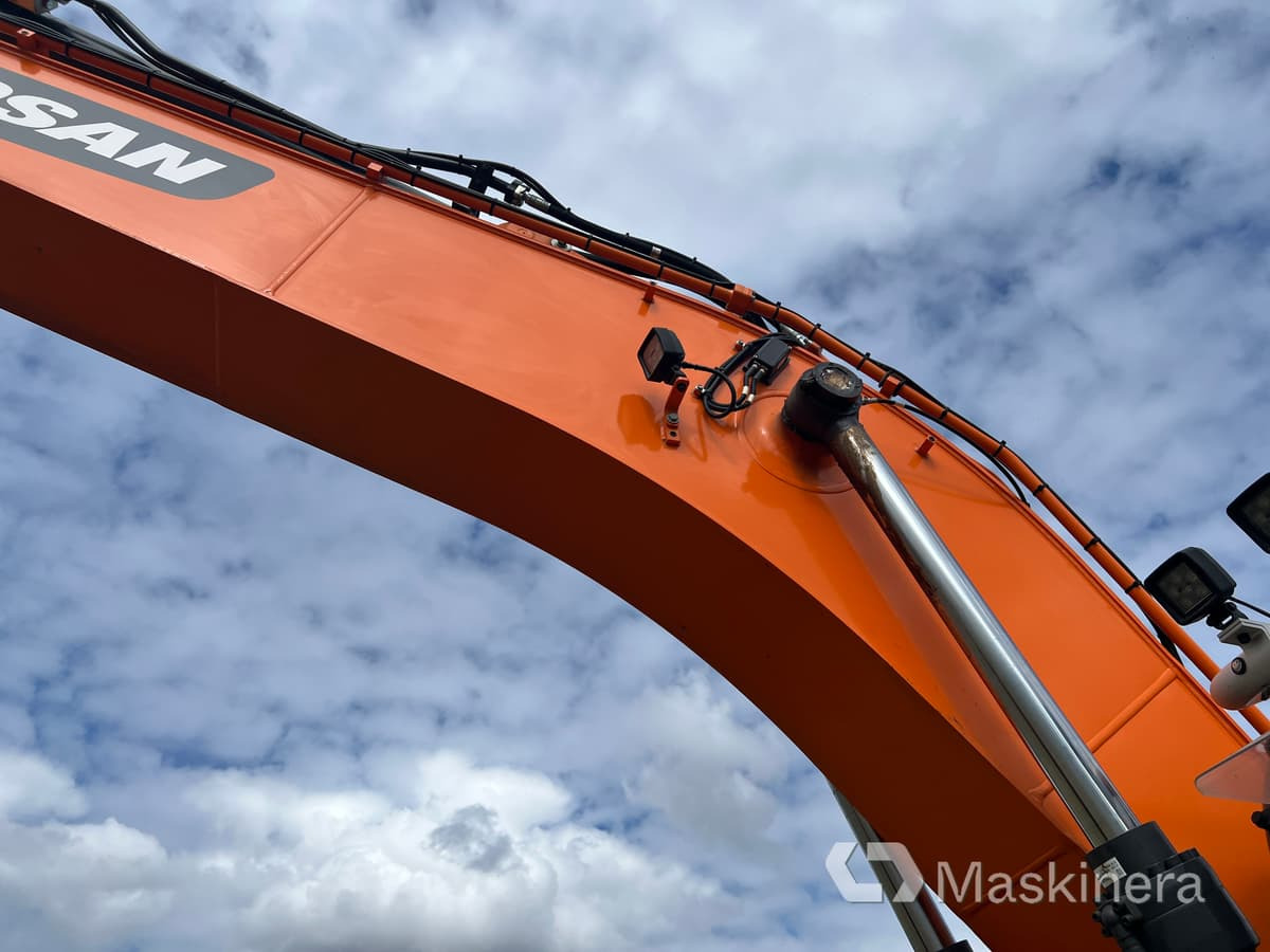 Гусеничный экскаватор Grävmaskin Doosan DX235NLC-5 med grävsystem: фото 18