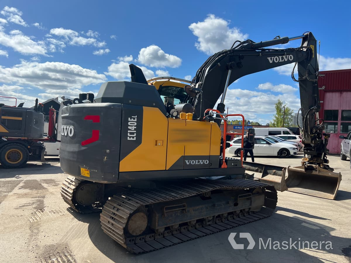Grävmaskin Volvo EC140EL med 3 skopor - Гусеничный экскаватор: фото 4 Grävmaskin Volvo EC140EL med 3 skopor - Гусеничный экскаватор: фото 4
