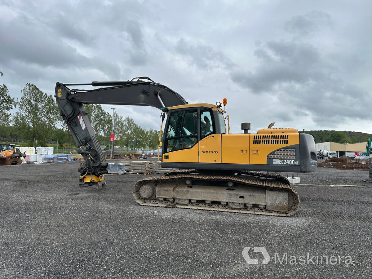 Grävmaskin Volvo EC240 CNL - Гусеничный экскаватор: фото 2 Grävmaskin Volvo EC240 CNL - Гусеничный экскаватор: фото 2