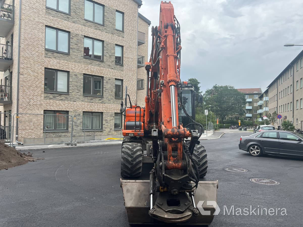 Hjugrävare Doosan DX140-3 - Гусеничный экскаватор: фото 2 Hjugrävare Doosan DX140-3 - Гусеничный экскаватор: фото 2