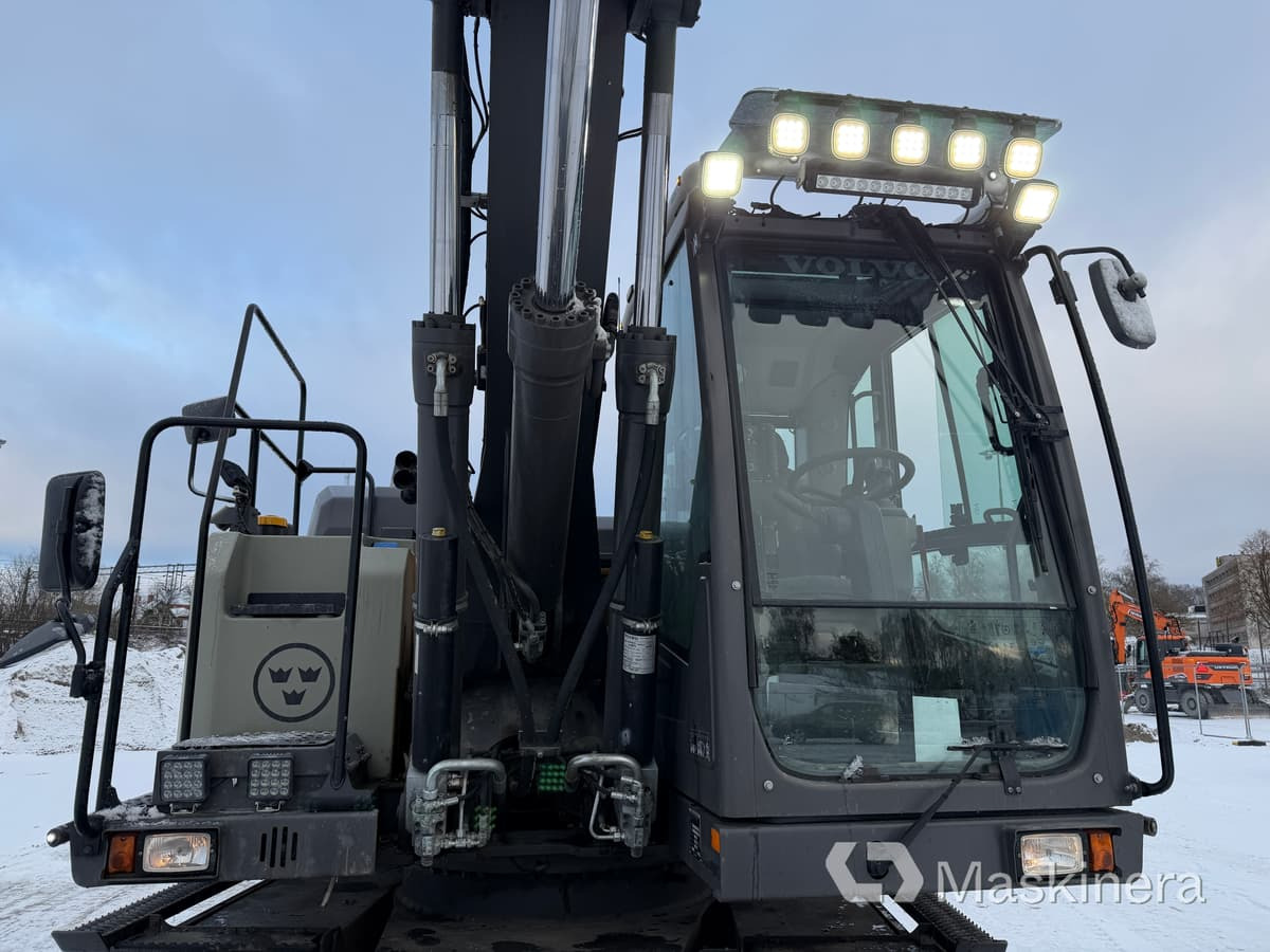 Гусеничный экскаватор Hjulgrävare Volvo EW160E med tillbehör: фото 13 Гусеничный экскаватор Hjulgrävare Volvo EW160E med tillbehör: фото 13