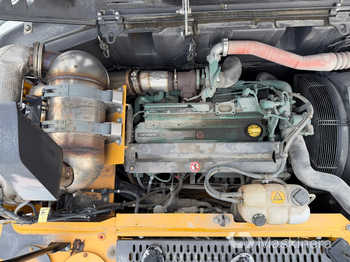 Гусеничный экскаватор Hjulgrävare Volvo EW160E med tillbehör: фото 45 Гусеничный экскаватор Hjulgrävare Volvo EW160E med tillbehör: фото 45