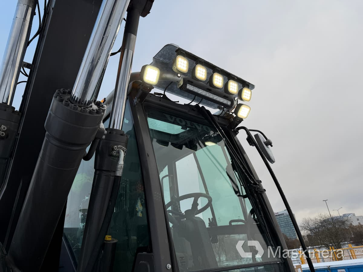 Гусеничный экскаватор Hjulgrävare Volvo EW160E med tillbehör: фото 37 Гусеничный экскаватор Hjulgrävare Volvo EW160E med tillbehör: фото 37