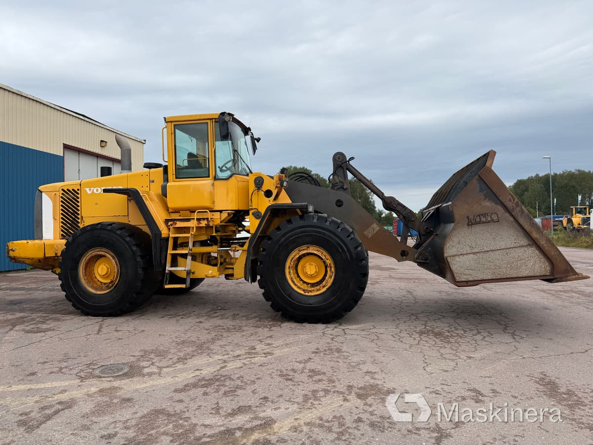 Hjullastare Volvo L180E - Колёсный погрузчик: фото 2 Hjullastare Volvo L180E - Колёсный погрузчик: фото 2