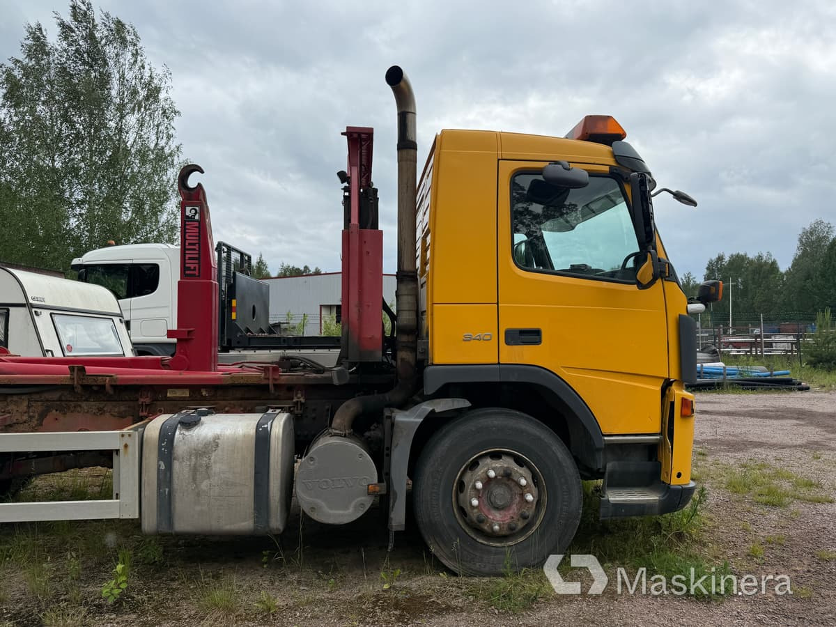 Lastväxlare Volvo FM9 6*2 (Rep.objekt) - Крюковой мультилифт: фото 4 Lastväxlare Volvo FM9 6*2 (Rep.objekt) - Крюковой мультилифт: фото 4