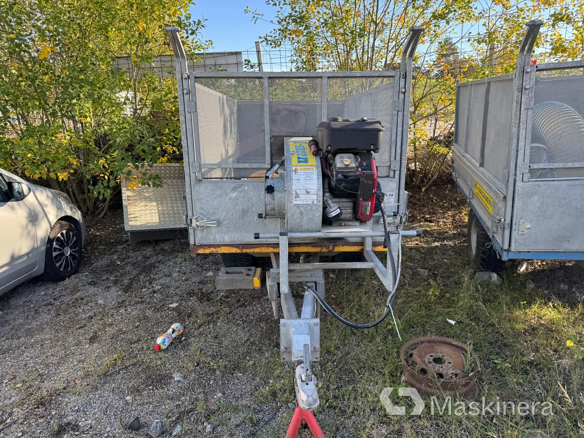 Lövvagn K-Vagnen med bensinmotor - Садовое оборудование, Прицеп: фото 2 Lövvagn K-Vagnen med bensinmotor - Садовое оборудование, Прицеп: фото 2