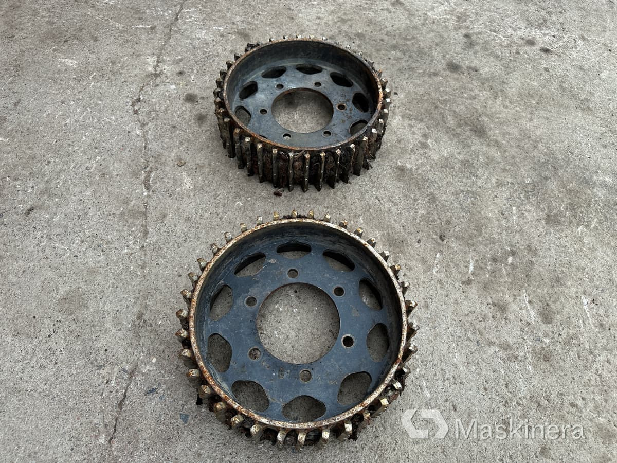 Matarhjul John Deere 425 - Двигатель и запчасти для Сельскохозяйственной техники: фото 2 Matarhjul John Deere 425 - Двигатель и запчасти для Сельскохозяйственной техники: фото 2