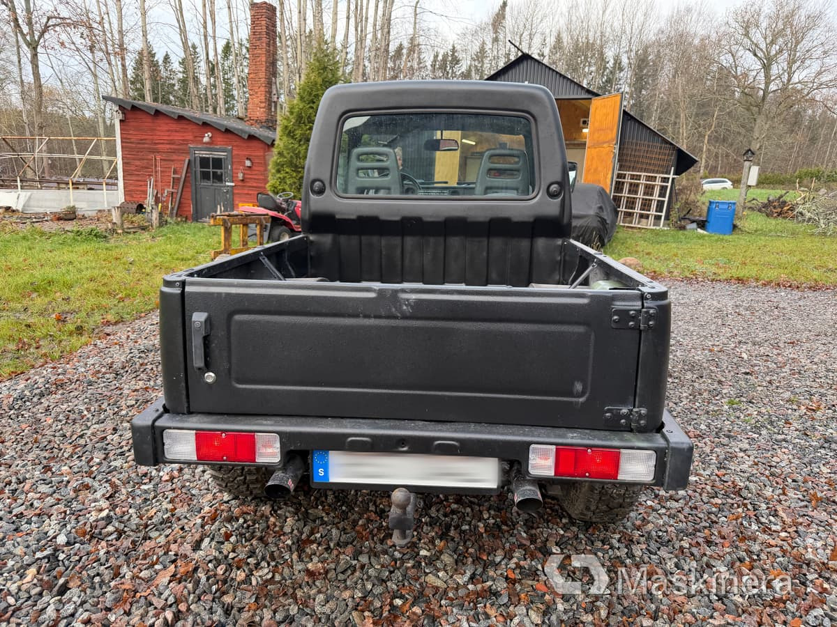 Легковой фургон Pickup Suzuki Samurai 1.9TD 4WD: фото 6 Легковой фургон Pickup Suzuki Samurai 1.9TD 4WD: фото 6