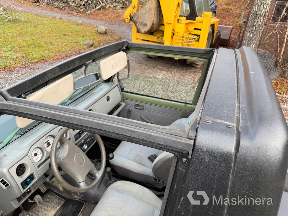 Легковой фургон Pickup Suzuki Samurai 1.9TD 4WD: фото 40 Легковой фургон Pickup Suzuki Samurai 1.9TD 4WD: фото 40