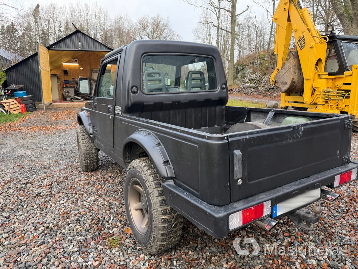 Легковой фургон Pickup Suzuki Samurai 1.9TD 4WD: фото 7 Легковой фургон Pickup Suzuki Samurai 1.9TD 4WD: фото 7