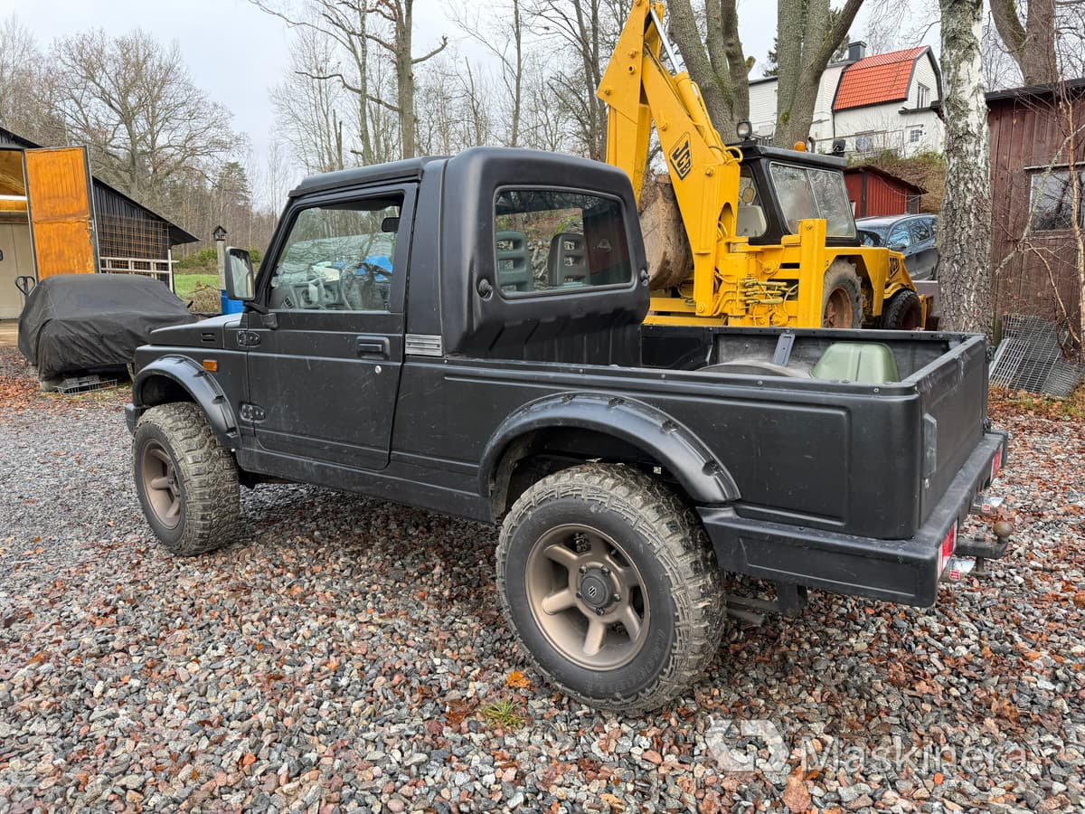 Легковой фургон Pickup Suzuki Samurai 1.9TD 4WD: фото 8 Легковой фургон Pickup Suzuki Samurai 1.9TD 4WD: фото 8