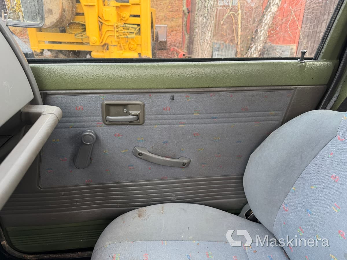 Легковой фургон Pickup Suzuki Samurai 1.9TD 4WD: фото 30 Легковой фургон Pickup Suzuki Samurai 1.9TD 4WD: фото 30