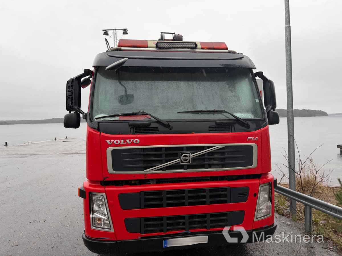 Sopbil Volvo FM 330 6x2 - Мусоровоз: фото 2 Sopbil Volvo FM 330 6x2 - Мусоровоз: фото 2
