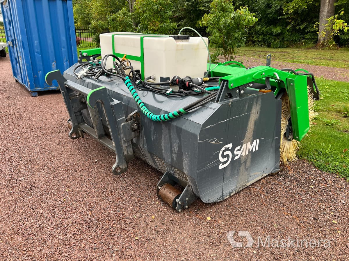 Sopskopa Sami K2500 med bevattning - Подметально-уборочная машина: фото 5 Sopskopa Sami K2500 med bevattning - Подметально-уборочная машина: фото 5
