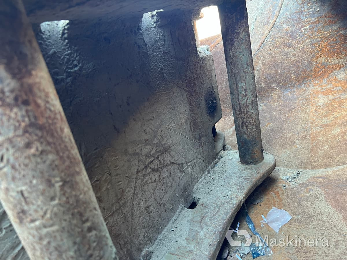 Tjälkrok S70 - Рыхлитель: фото 4 Tjälkrok S70 - Рыхлитель: фото 4