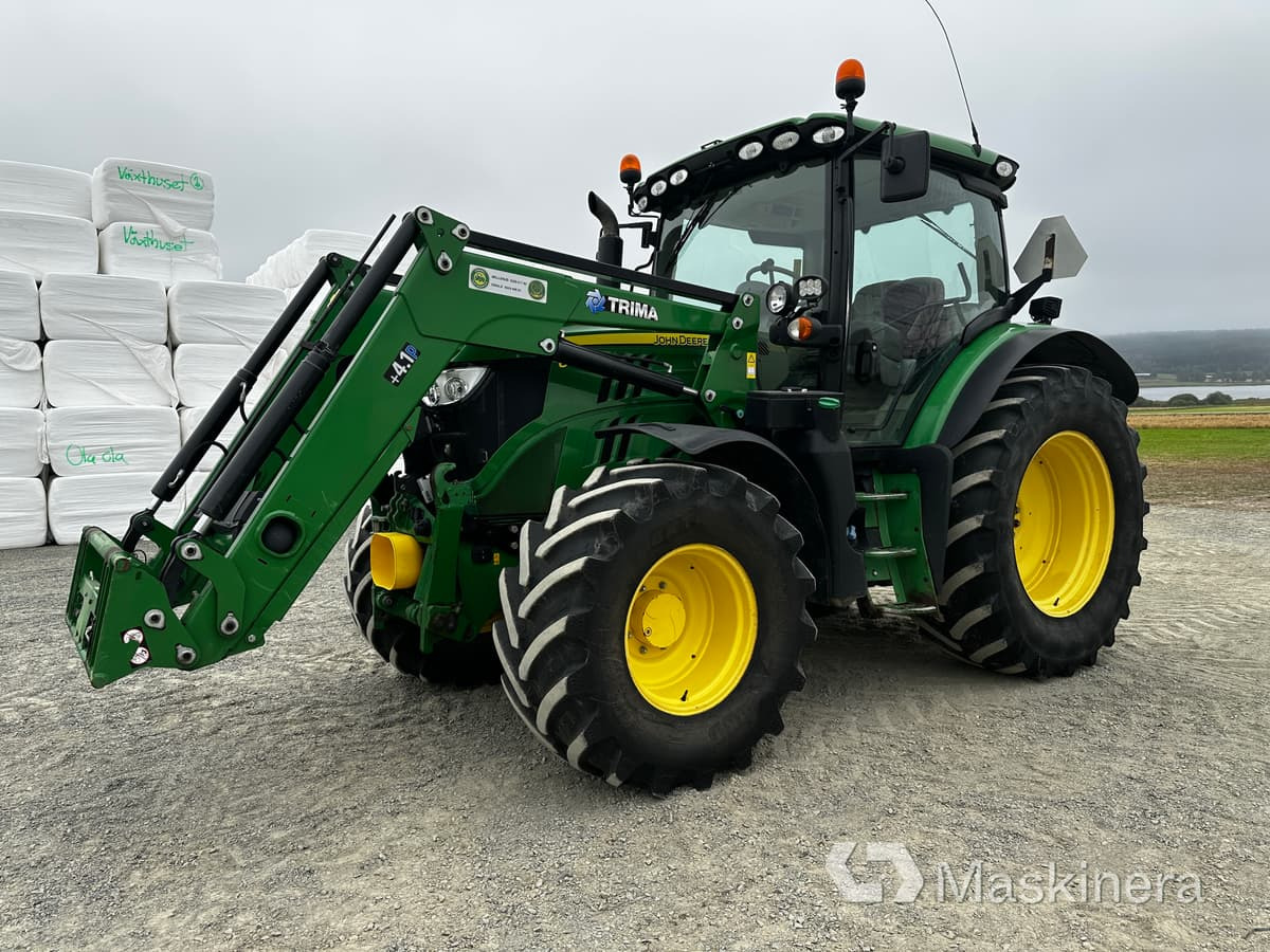 Traktor John Deere 6120R - Трактор: фото 1 Traktor John Deere 6120R - Трактор: фото 1