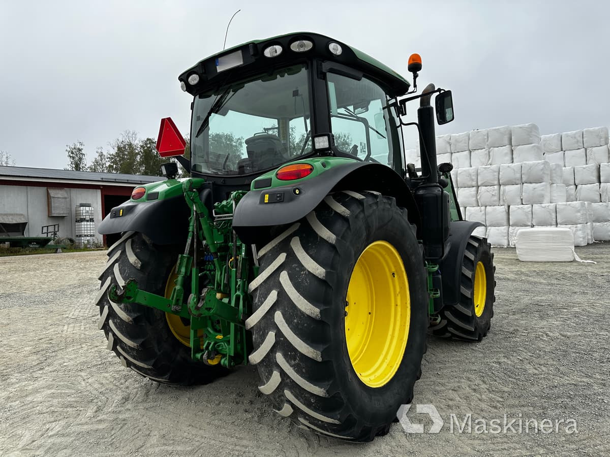 Traktor John Deere 6120R - Трактор: фото 5 Traktor John Deere 6120R - Трактор: фото 5