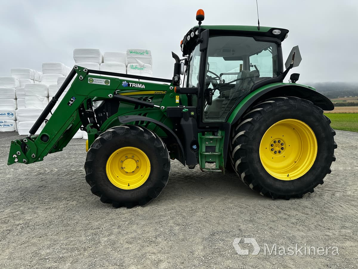 Traktor John Deere 6120R - Трактор: фото 2 Traktor John Deere 6120R - Трактор: фото 2