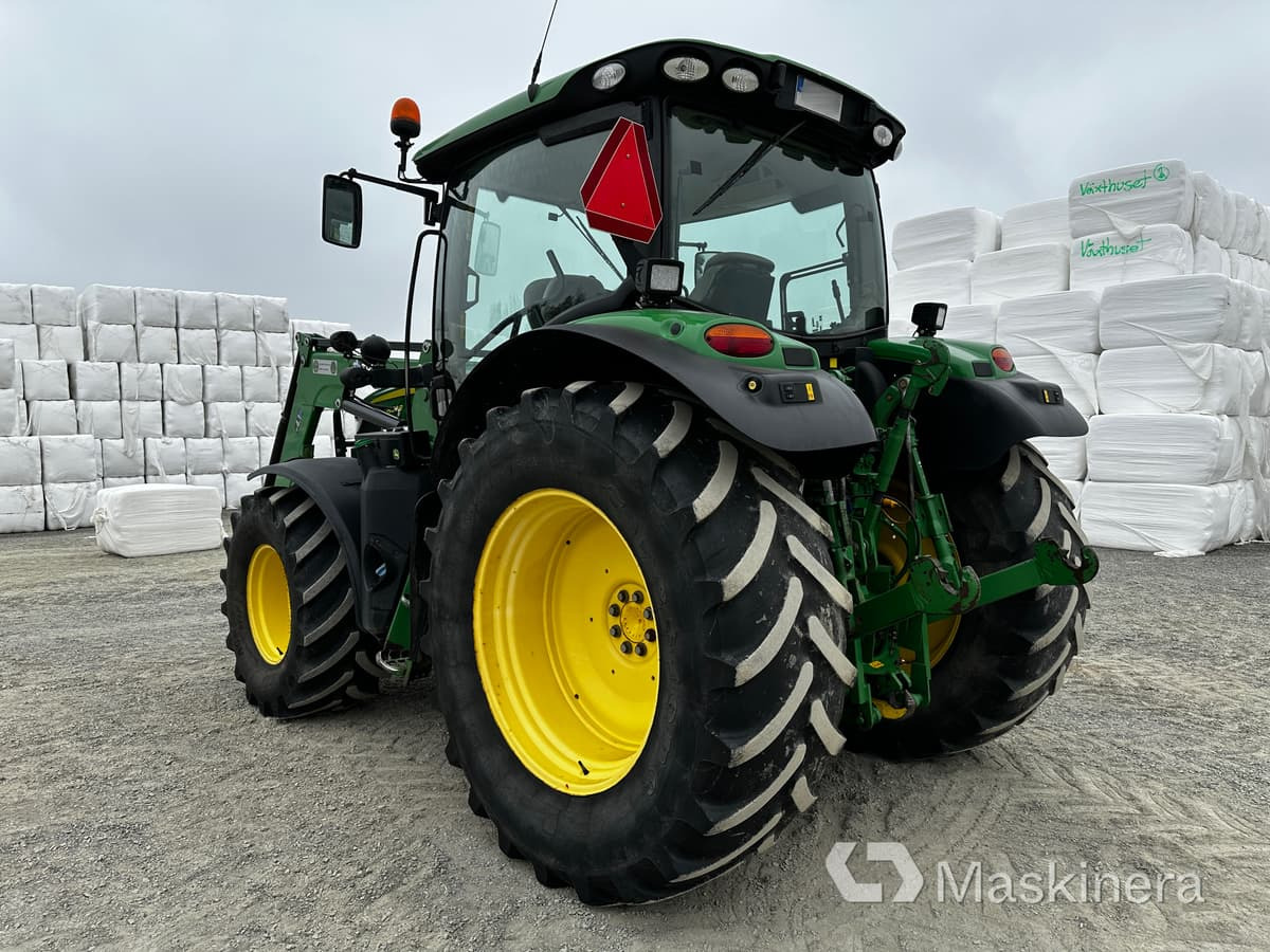 Traktor John Deere 6120R - Трактор: фото 3 Traktor John Deere 6120R - Трактор: фото 3