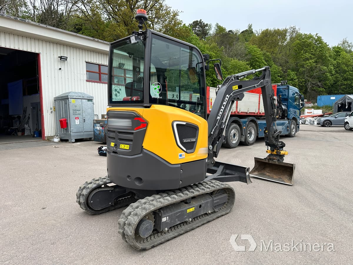 Volvo JECR25D Electric Grävmaskin Volvo ECR25 Electric - Гусеничный экскаватор: фото 5 Volvo JECR25D Electric Grävmaskin Volvo ECR25 Electric - Гусеничный экскаватор: фото 5