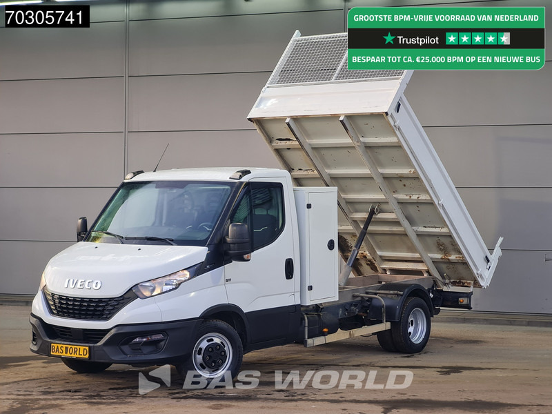 Iveco Daily 35C14 Kipper met Kist Dubbellucht 3,5t Trekhaak Airco Cruise Euro6 Tipper Benne Kieper Airco Trekhaak Cruise control - Малотоннажный самосвал: фото 1 Iveco Daily 35C14 Kipper met Kist Dubbellucht 3,5t Trekhaak Airco Cruise Euro6 Tipper Benne Kieper Airco Trekhaak Cruise control - Малотоннажный самосвал: фото 1
