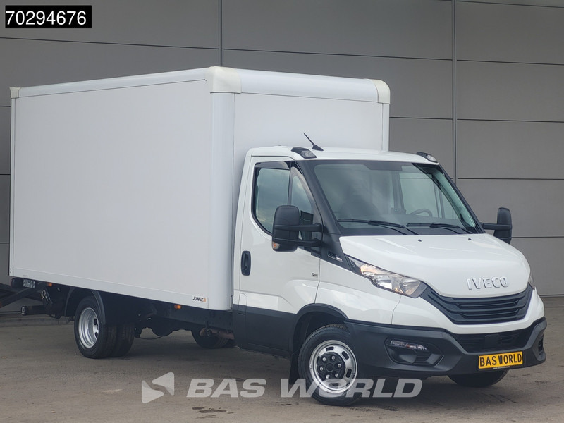 Iveco Daily 35C16 Automaat Laadklep Bakwagen Dubbellucht 160PK Airco Camera Euro6 Meubelbak Koffer Airco - Фургон с закрытым кузовом: фото 5 Iveco Daily 35C16 Automaat Laadklep Bakwagen Dubbellucht 160PK Airco Camera Euro6 Meubelbak Koffer Airco - Фургон с закрытым кузовом: фото 5