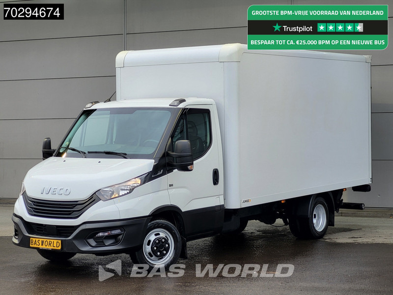 Iveco Daily 35C16 Automaat Laadklep Dubbellucht Bakwagen 160PK Airco Camera 3,5t Trekvermogen Euro6 Meubelbak Koffer Airco - Фургон с закрытым кузовом: фото 1 Iveco Daily 35C16 Automaat Laadklep Dubbellucht Bakwagen 160PK Airco Camera 3,5t Trekvermogen Euro6 Meubelbak Koffer Airco - Фургон с закрытым кузовом: фото 1