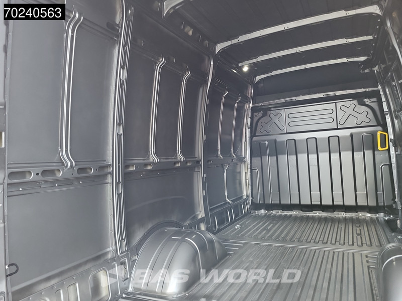 Новый Цельнометаллический фургон Iveco Daily 35C18 3.0L 180PK Automaat Dubbellucht L2H2 ACC Navi Camera 12Airco: фото 20