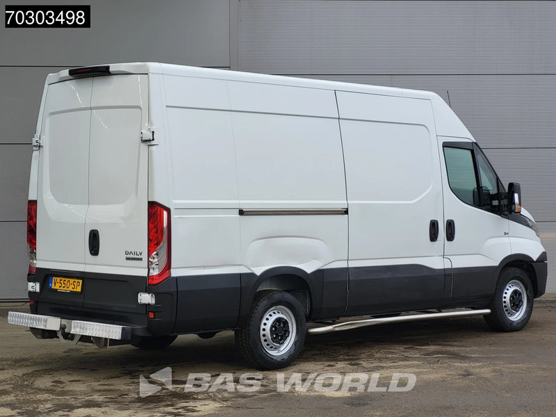 Iveco Daily 35S12 Automaat L2H2 3,5t Trekhaak Airco Cruise APK 12-2026 Euro6 L2 Airco Trekhaak Cruise control - Цельнометаллический фургон: фото 5 Iveco Daily 35S12 Automaat L2H2 3,5t Trekhaak Airco Cruise APK 12-2026 Euro6 L2 Airco Trekhaak Cruise control - Цельнометаллический фургон: фото 5