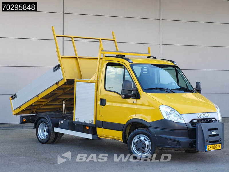 Iveco Daily 50C15 3.0L Kipper met Kist Dubbellucht 3,5t Trekhaak Kieper Tipper Benne Trekhaak - Малотоннажный самосвал: фото 3 Iveco Daily 50C15 3.0L Kipper met Kist Dubbellucht 3,5t Trekhaak Kieper Tipper Benne Trekhaak - Малотоннажный самосвал: фото 3