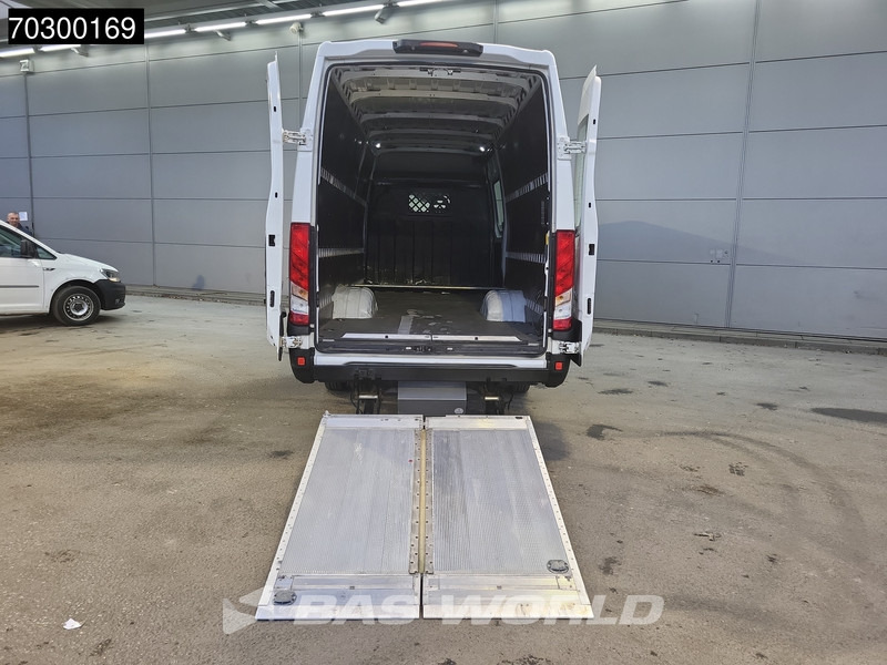 Iveco Daily 52C18 3.0L Laadklep Automaat Dubbellucht 180PK L3H2 Cruise Euro6 L3 Cruise control - Цельнометаллический фургон: фото 3 Iveco Daily 52C18 3.0L Laadklep Automaat Dubbellucht 180PK L3H2 Cruise Euro6 L3 Cruise control - Цельнометаллический фургон: фото 3