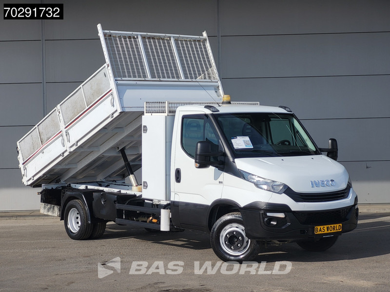 Iveco Daily 72C18 3.0L Open Laadbak met Kist Dubbellucht 3,5t Trekhaak Airco Cruise Euro6 Pritsche Pickup Open Box Airco Trekhaak Cruise con - Малотоннажный бортовой грузовик: фото 3 Iveco Daily 72C18 3.0L Open Laadbak met Kist Dubbellucht 3,5t Trekhaak Airco Cruise Euro6 Pritsche Pickup Open Box Airco Trekhaak Cruise con - Малотоннажный бортовой грузовик: фото 3