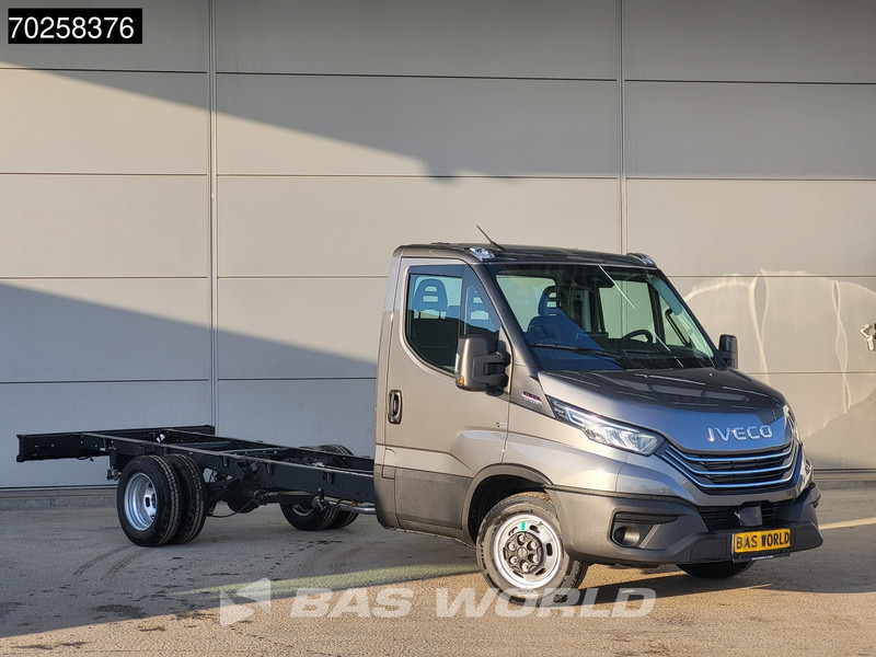 Iveco Daily 35C21 Automaat 410WB Chassis Cabine LED Navi ACC Fahrgestell Airco - Коммерческий автомобиль: фото 3 Iveco Daily 35C21 Automaat 410WB Chassis Cabine LED Navi ACC Fahrgestell Airco - Коммерческий автомобиль: фото 3
