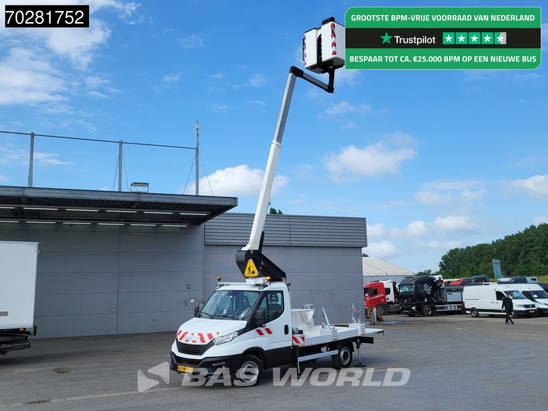 Iveco Daily 35S14 Hoogwerker 11meter Werkhoogte Klubb Navi Airco Cruise Cmaera Parkeersensoren Nacelle Arbeitsbühne 2Personen Airco Cruise c - Коммерческий автомобиль: фото 1 Iveco Daily 35S14 Hoogwerker 11meter Werkhoogte Klubb Navi Airco Cruise Cmaera Parkeersensoren Nacelle Arbeitsbühne 2Personen Airco Cruise c - Коммерческий автомобиль: фото 1