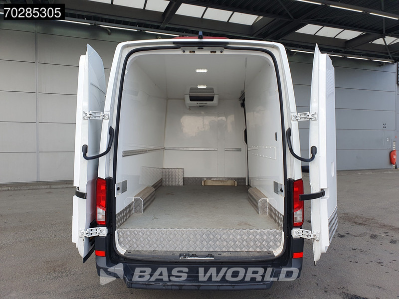MAN TGE Koelwagen Thermo King 230V stekker Elektrisch 115km WLTP 36kWh L3H3 Automaat LED Navi Airco Cruise Camera Parkeersensoren L2H2 K - Фургон-рефрижератор, Электрический фургон: фото 3 MAN TGE Koelwagen Thermo King 230V stekker Elektrisch 115km WLTP 36kWh L3H3 Automaat LED Navi Airco Cruise Camera Parkeersensoren L2H2 K - Фургон-рефрижератор, Электрический фургон: фото 3