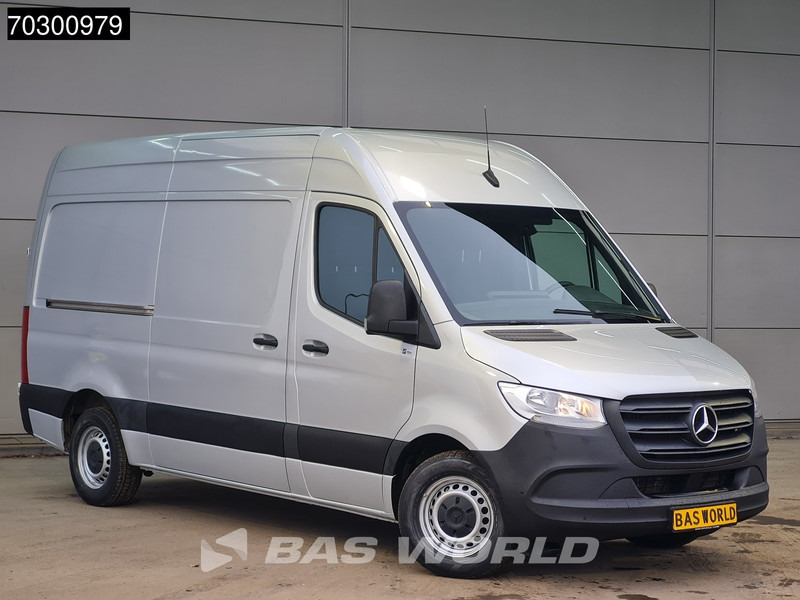 Mercedes-Benz Sprinter 315 CDI Automaat L2H2 150PK Airco Camera Parkeersensoren MBUX CarPlay Euro6 L2 Airco - Легковой фургон: фото 3 Mercedes-Benz Sprinter 315 CDI Automaat L2H2 150PK Airco Camera Parkeersensoren MBUX CarPlay Euro6 L2 Airco - Легковой фургон: фото 3