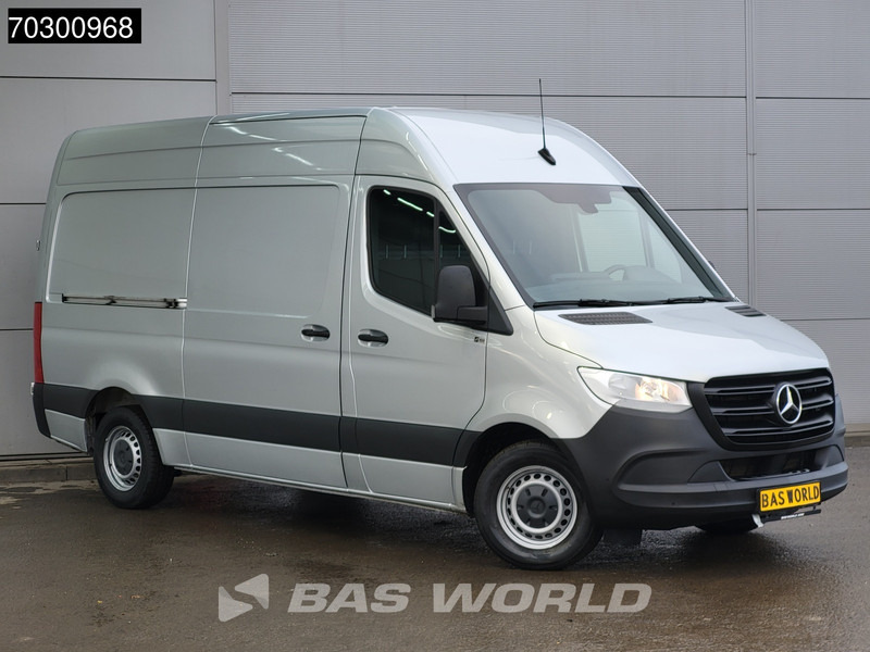 Mercedes-Benz Sprinter 315 CDI Automaat L2H2 150PK Airco Camera Parkeersensoren MBUX CarPlay Euro6 L2 Airco - Легковой фургон: фото 3 Mercedes-Benz Sprinter 315 CDI Automaat L2H2 150PK Airco Camera Parkeersensoren MBUX CarPlay Euro6 L2 Airco - Легковой фургон: фото 3