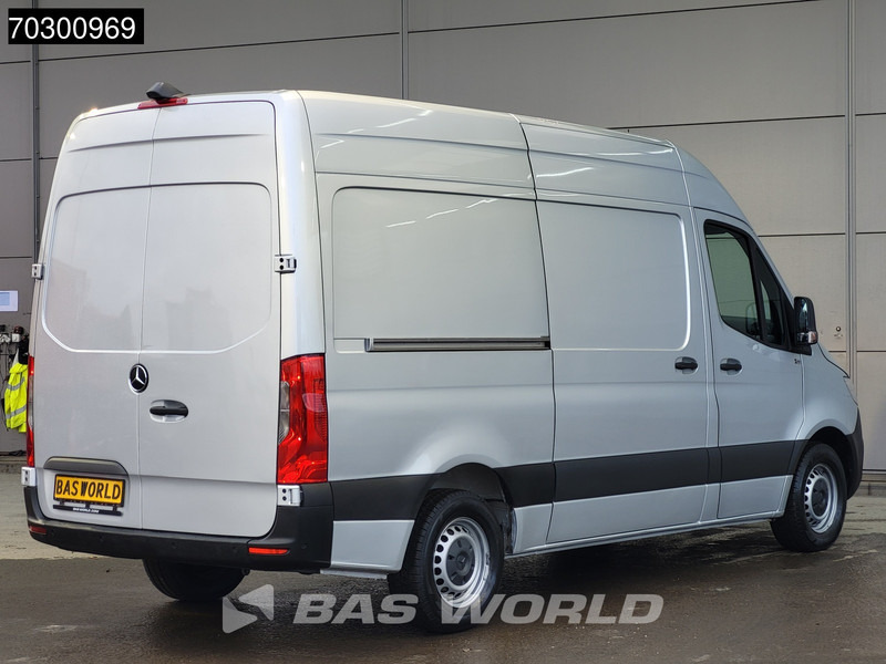 Mercedes-Benz Sprinter 315 CDI Automaat L2H2 150PK Airco Camera Parkeersensoren MBUX CarPlay Euro6 L2 Airco - Легковой фургон: фото 5 Mercedes-Benz Sprinter 315 CDI Automaat L2H2 150PK Airco Camera Parkeersensoren MBUX CarPlay Euro6 L2 Airco - Легковой фургон: фото 5