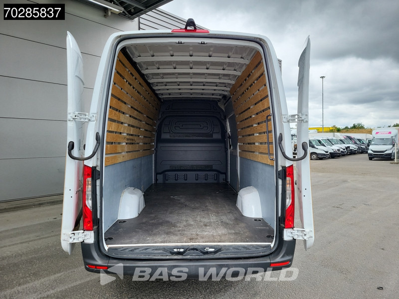 Mercedes-Benz Sprinter 315 CDI Automaat L3H2 Airco Cruise Camera MBUX CarPlay Euro6 L3 16m3 Airco Cruise control - Цельнометаллический фургон: фото 3 Mercedes-Benz Sprinter 315 CDI Automaat L3H2 Airco Cruise Camera MBUX CarPlay Euro6 L3 16m3 Airco Cruise control - Цельнометаллический фургон: фото 3