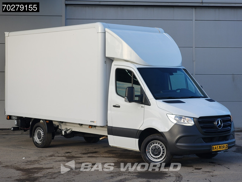 Mercedes-Benz Sprinter 317 CDI Automaat Bakwagen Laadklep Camera Airco Koffer Meubelbak 21m3 Airco - Фургон с закрытым кузовом: фото 5 Mercedes-Benz Sprinter 317 CDI Automaat Bakwagen Laadklep Camera Airco Koffer Meubelbak 21m3 Airco - Фургон с закрытым кузовом: фото 5
