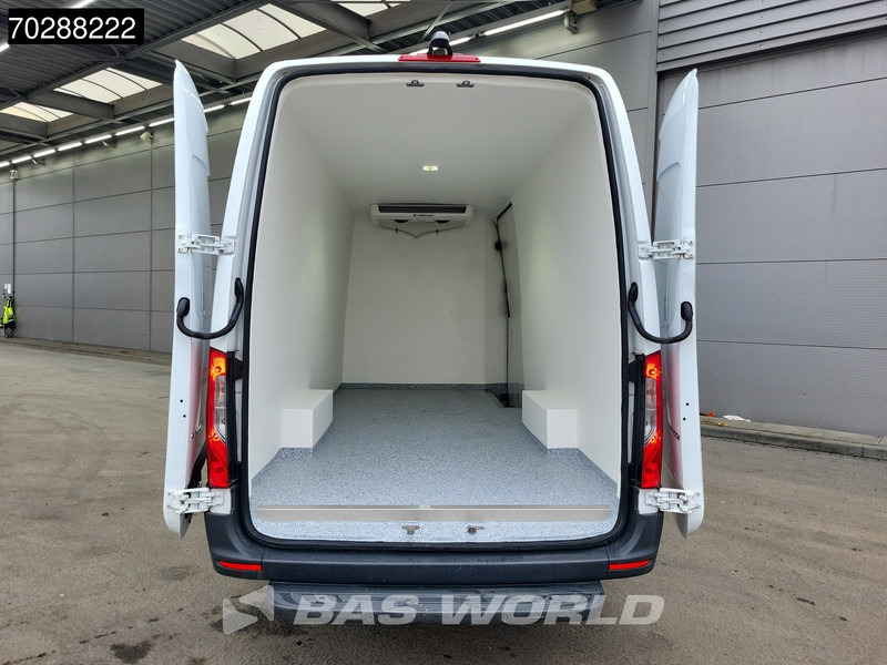 Mercedes-Benz Sprinter 317 CDI Automaat Koelwagen L3H2 Thermo King V-200MAX 230v-Stekker 170PK Airco Cruise Camera Parkeersensoren MBUX CarPlay Euro6 L - Фургон-рефрижератор: фото 3 Mercedes-Benz Sprinter 317 CDI Automaat Koelwagen L3H2 Thermo King V-200MAX 230v-Stekker 170PK Airco Cruise Camera Parkeersensoren MBUX CarPlay Euro6 L - Фургон-рефрижератор: фото 3