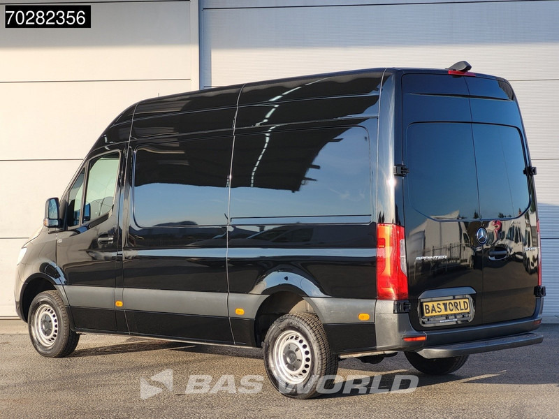 Mercedes-Benz Sprinter 317 CDI Automaat L2H2 170PK Airco Camera MBUX Euro6 L2 12m3 Airco - Цельнометаллический фургон: фото 2 Mercedes-Benz Sprinter 317 CDI Automaat L2H2 170PK Airco Camera MBUX Euro6 L2 12m3 Airco - Цельнометаллический фургон: фото 2